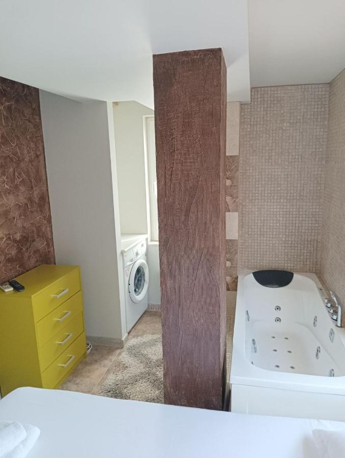 Дунав Билдингс 3 Pleven Exterior foto